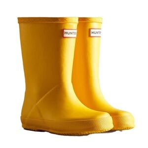 Hunter kids yellow rain boots size 8